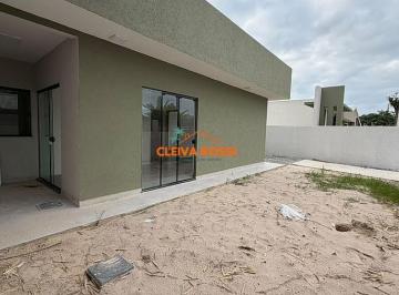 Casa · 55m² · 2 Quartos · 2 Vagas · Casa à Venda no Condomínio Quatro Estações