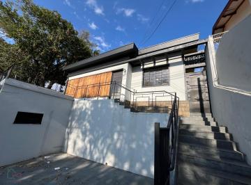 Casa · 259m² · 3 Quartos · 3 Vagas · Casa para venda em Vila Santana de 259.00m² com 3 Quartos e 3 Garagens