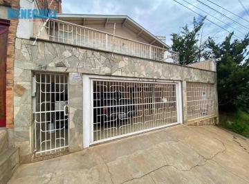 Casa · 271m² · 3 Quartos · 2 Vagas · Casa para venda em Castelinho de 271.00m² com 3 Quartos, 1 Suite e 2 Garagens