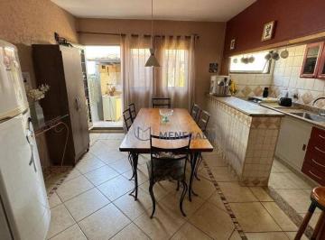 Casa · 172m² · 4 Quartos · 2 Vagas · Sobrado para venda em Vila Independência de 172.00m² com 4 Quartos e 2 Garagens