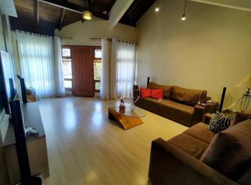 Casa · 221m² · 3 Quartos · 2 Vagas · casa com três dormmitórios no bom abrigo