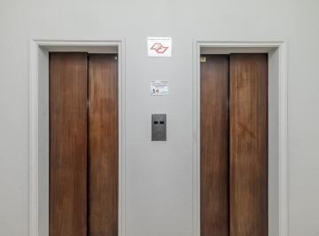 IMG_20260821_180240_000.jpeg · Versátil conjunto comercial para venda em Sé, 150m² - luciabarretti#VTGE6