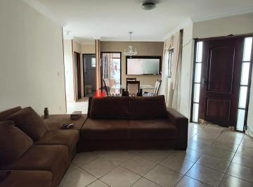 Casa · 223m² · 2 Quartos · 6 Vagas · Casa à Venda no Santa Maria, Santo André | 400 m² de Terreno | 2 Dormitórios | 1