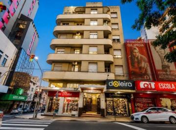 p6xeacgbbang710qe75bqf0pi7co.jpeg · Apartamento em Centro Histórico