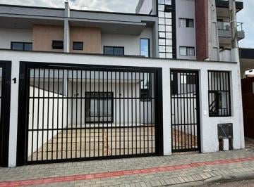 Casa · 3 Quartos · 1 Vaga · Sobrado em Itajubá Barra velha