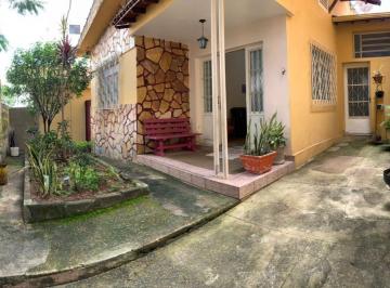 Casa · 207m² · 3 Quartos · Casa para aluguel - em Santa Inês