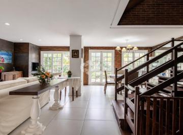Casa · 201m² · 3 Quartos · 3 Vagas · Excelente Casa em Condomínio com 3 dormitórios (1 suíte) no bairro Três Figueiras