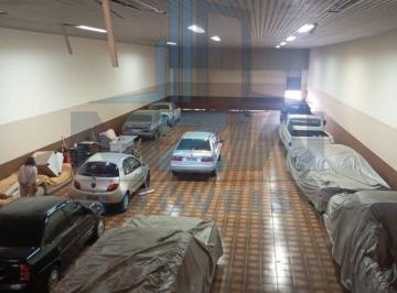 Comercial · 650m² · 2 Vagas · Galpão para alugar - 650 metros - Mooca