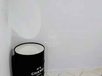 Comercial · 12m² · 1 Quarto · 1 Vaga · Prédio Comercial para alugar em Centro de 12.00m² com 1 Quarto, 1 Suite e 1 Garagem