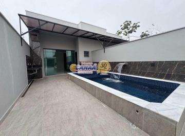 Casa de 3 quartos, Mongaguá · Casa com piscina à venda em Mongaguá- Pronta para morar!