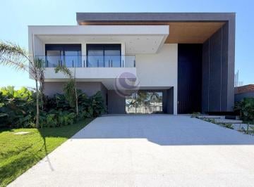 Casa · 7 Quartos · 6 Vagas · Villa Pacheco: Sofisticação que acolhe e lazer que reúne no Jardim Acapulco.