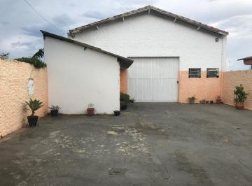 Comercial · 167m² · 1 Quarto · 6 Vagas · Prédio Comercial para venda em Centro de 167.00m² com 1 Quarto, 1 Suite e 6 Garagens
