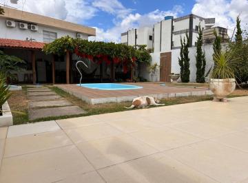 Casa · 209m² · 4 Quartos · 4 Vagas · Casa para venda em Centro de 209.00m² com 4 Quartos, 3 Suites e 4 Garagens