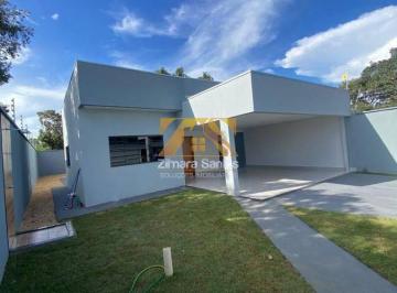 Casa · 126m² · 3 Quartos · 2 Vagas · Casa 3/4, sendo 1 suíte, 126 m² - Luzimangues - Porto Nacional/TO