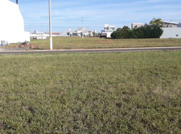 Terreno · 1m² · 1 Quarto · 1 Vaga · Terreno para venda em Nossa Senhora Aparecida Ii de 1.00m² com 1 Quarto, 1 Suite e 1 Garagem