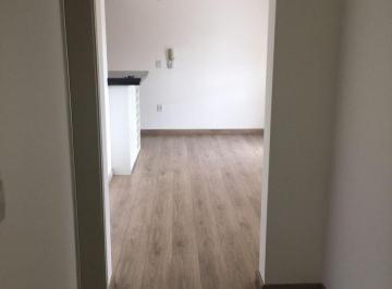 Apartamento · 96m² · 3 Quartos · 2 Vagas · Apartamento para alugar em Pinheirinho de 96.00m² com 3 Quartos, 1 Suite e 2 Garagens