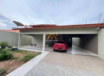 Casa · 203m² · 4 Quartos · 4 Vagas · Casa 4/4, sendo 3 suítes, 203 m² - 308 sul (Arse 33) - Palmas/TO