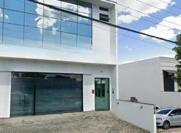 Comercial · 450m² · 3 Vagas · Imóvel Comercial para alugar em Jardim Paiquerê de 450.00m² com 3 Garagens
