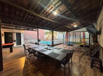 Casa · 249m² · 3 Quartos · 2 Vagas · Casa 3/4, sendo 1 suíte, 249 m² - 108 sul (Arse 13) - Palmas/TO