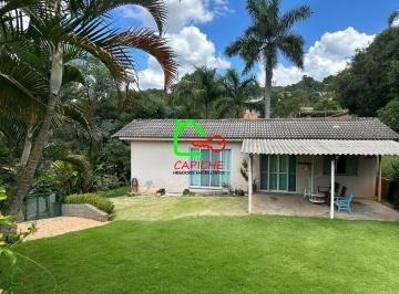 Casa · 1025m² · 2 Quartos · 3 Vagas · Casa de Condomínio para alugar em Caixa D´água de 1025.00m² com 2 Quartos, 1 Suite e 3 Garagens