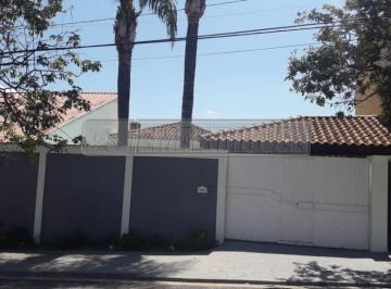Casa · 242m² · 3 Quartos · 2 Vagas · Casa de Condomínio para venda em Zona Industrial de 242.00m² com 3 Quartos, 1 Suite e 2 Garagens