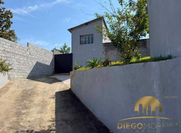 Casa · 60m² · 1 Quarto · 1 Vaga · CASA À VENDA COM TERRENO DE 330 m² – ÓTIMO POTENCIAL DE AMPLIAÇÃO!