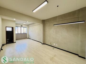 10529011100.jpg · Sala Comercial