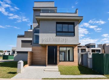 Casa · 160m² · 3 Quartos · 2 Vagas · Casa nova com 3 suítes para alugar no Santa