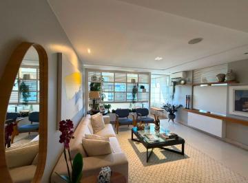 Apartamento de 3 quartos, Brasília · REFORMADO APARTAMENTO 3 QUARTOS ASA NORTE - DENISE ZUBA - ANDAR ALTO - VAZADO - SQN - VISTA VERDE