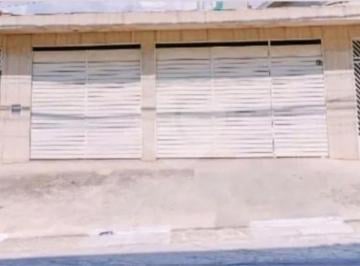 Imagem Principal · Vende-se Ampla Residência na Rua Pacaembú, 80 O Imóvel