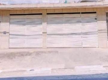 Imagem Principal · Vende-se Ampla Residência na Rua Pacaembú, 80 O Imóvel