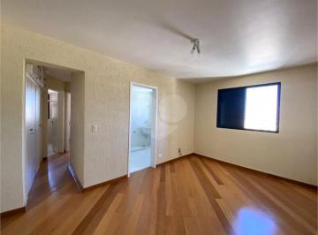 Imagem Principal · Apartamento de 01 dormitório com 1 vaga de garagem.