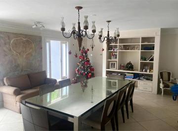 Imagem Principal · Oportunidade no Jardim Guedala | Circular do Bosque | Casa para Modernização em Localização Ímpar