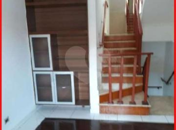Imagem Principal · Sobrado à venda com 3 quartos em Lar São Paulo, São Paulo