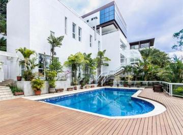 Imagem Principal · Casa de alto padrão na melhor localização do Condomínio Jardim Vitória Régia.Estuda Permuta.