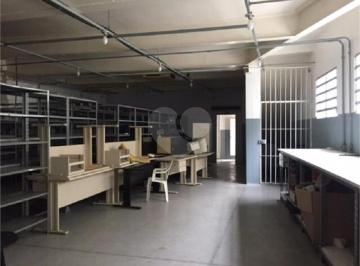 Imagem Principal · Prédio comercial no Butantã