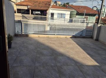 Casa · 180m² · 3 Quartos · 2 Vagas · Lindo sobrado a venda!
