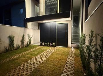 Casa de 3 quartos, Santana de Parnaíba · Alto padrão nova jaguari