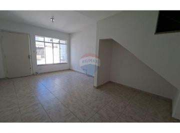 Casa · 90m² · 2 Quartos · Sobrado com 90 metros 2 dorm - 1 vaga no Brooklin - Rua tranquila