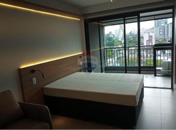 Apartamento · 33m² · 1 Quarto · Studio 33 metros no Brooklin - mobiliado - 10 minutos do metro
