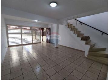 Casa · 140m² · 3 Quartos · 2 Vagas · Sobrado Residencial para locação, 3 dorm -quintal - 2 vagas - no Brooklin