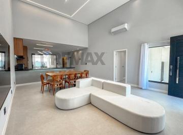 Casa · 190m² · 3 Quartos · 4 Vagas · CASA TÉRREA COMPLETA COM 03 SUÍTES NO COND. BOSQUE DA MATA EM VALINHOS - SP - R$1.690.000,00