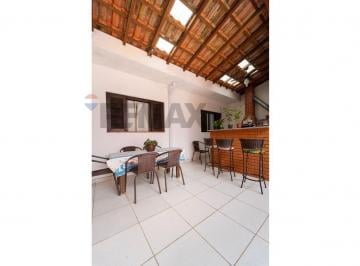Casa · 10m² · 3 Quartos · 1 Vaga · "Encontre Seu Lar Ideal na Vila Olímpia"