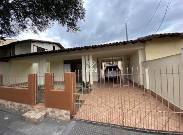 Casa · 171m² · 3 Quartos · 2 Vagas · Casa linear em Olaria