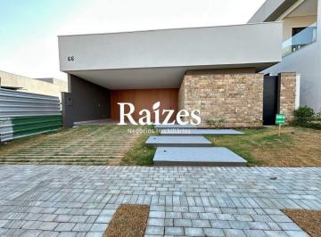 Casa · 213m² · 3 Quartos · 3 Vagas · Casa de Alto Padrão em condomínio Fechado com 3 suítes em Uberlândia
