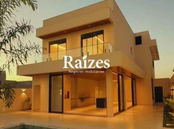 Casa · 258m² · 4 Quartos · 4 Vagas · Casa em Condomínio Fechado com 4 suítes, varanda gourmet e lazer completo em Uberlândia 