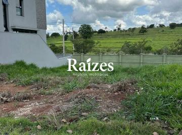 Terreno · 331m² · Terreno em condomínio fechado com 331m2 em Uberlândia