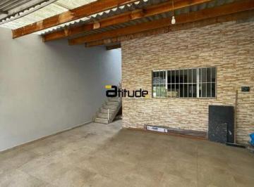 Casa · 280m² · 4 Quartos · 2 Vagas · Sobrado à venda no Vale do Sol 2 em Itapevi | 3 casas | 150m² de terreno | Excelente investimento
