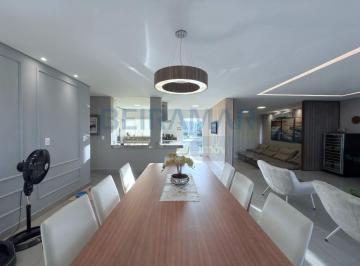 Casa · 1069m² · 4 Quartos · 2 Vagas · Condomínio Mansões Entre Lagos - Mansão Mobiliada com 4 Quartos, Piscina Aquecida e Energia Fotovolt
