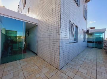 Apartamento · 150m² · 3 Quartos · 4 Vagas · Área privativa, 3 quartos com suíte e 4 vagas de garagem e elevador.